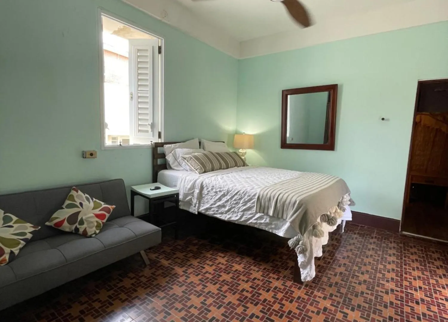 Διαμέρισμα Fresh Tropical Colonial Style Walk-Up- Rooftop Terrace- Beach View Σαν Χουάν